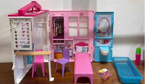 Casa Muñecas Glam Barbie Maletín Portátil Con Accesorios