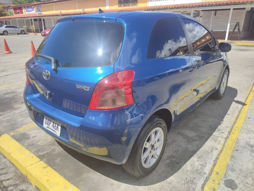 Imagen 3 de 9 de Toyota Yaris Automatico