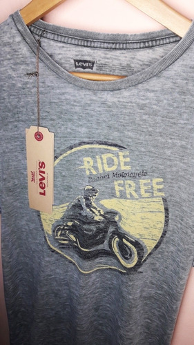 Remera Motor Road Levis