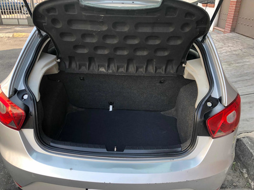 Imagen 5 de 11 de Seat Ibiza 2016