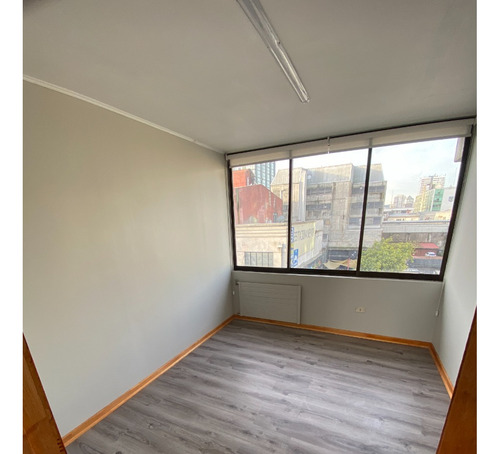 Arriendo Estupenda Y Amplia Oficina Remodelada Concepción