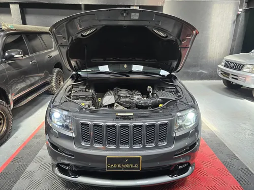 Jeep Grand Cherokee 6.4 Srt8