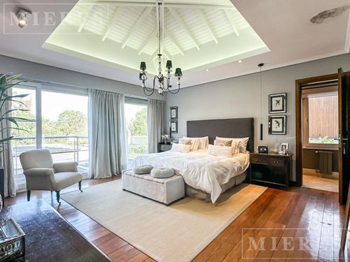 Casa En Alquiler Anual En Olivos Golf Club
