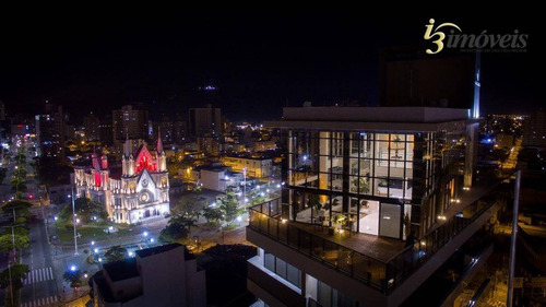 Sala Comercial, No Centro De Itajaí. - Sa0106