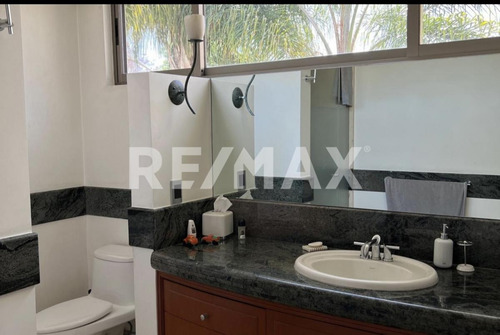 Imagen 24 de 30 de Casa En Venta Jardines Del Pedregal - (2)