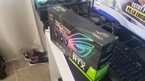 Tarjeta Grafica Nvidia Asus Rog Strix Geforce Rtx 3080, 10g (Usado)
