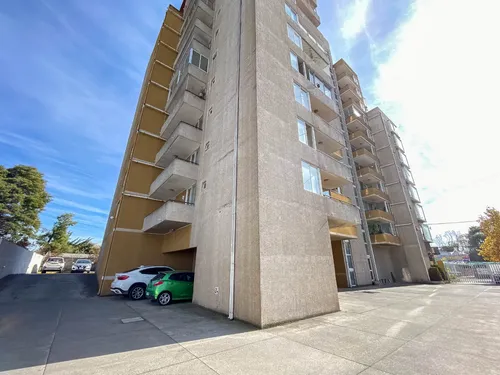Arriendo De Departamento Amoblado En Edificio Arauco
