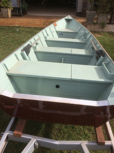 Barco Rebitado 5,00m, Motor 15hp Super Mercury, Carreta