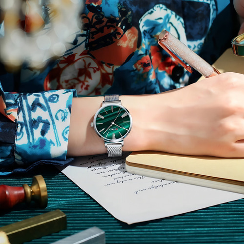 Reloj Casual De Cuarzo Impermeable Con Cinturón De Malla Cur Color De La Correa Verde Plata