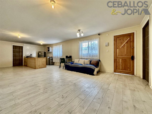 Casa En Venta De 2 Dorm. En Quilpué