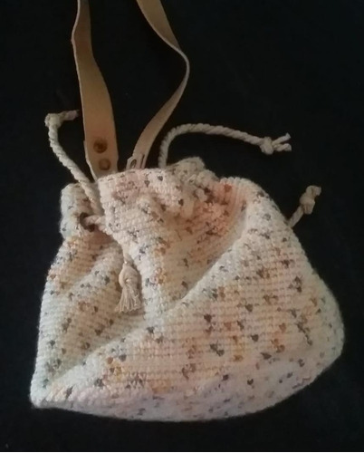 Mochila Andrea Tejida En Crochet Y Forro Interno