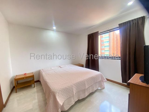 Espectacular Apartamento Alquiler En El Rosal 25-21726-jca