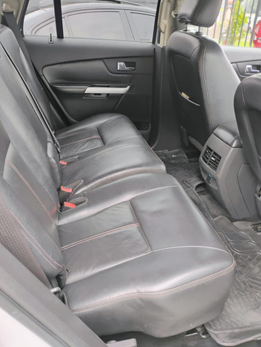 Vehículo En Excelentes Condiciones, Full Equipo