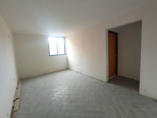 Imagen 10 de 16 de Apartamento En Venta En Parque Caiza