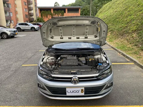 Volkswagen Virtus Virtus Highline Automático Único Dueño
