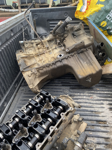 Se Venden Partes De Motor Ssangyong Como Bomba De Aceite Bom
