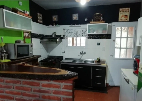 Imagen 4 de 8 de Casa En Venta En Parque Leloir