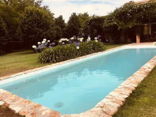 Imagen 6 de 19 de Espectacular Casa En Club De Polo En Lobos