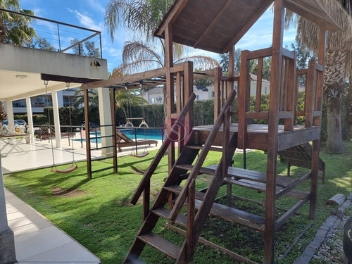 Departamento Monoambiente En Alquiler En Boulevard Del Sol, Pilar, G.b.a. Zona Norte