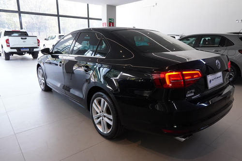 Volkswagen Jetta Highline 2.0 TSI 16V 4p Tiptronic / MG - Minas Gerais