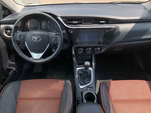 Imagen 11 de 15 de Toyota Corolla 2017 4p Se L4/1.8 Man