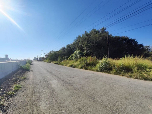 Terreno A Pie De Carretera 57, A La Altura De Pedro Escobedo