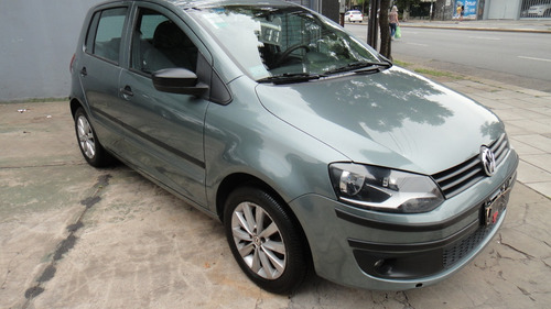 Volkswagen Fox Confortline 5 Ptas Nafta 1.6 2011