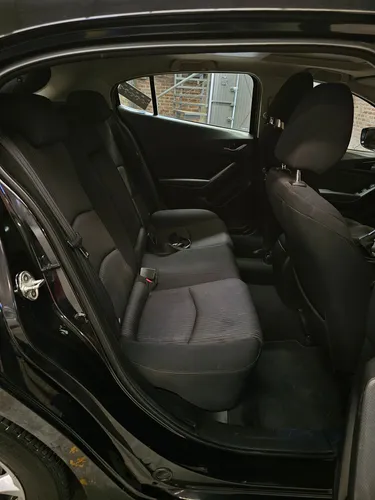 Mazda Mazda 3 2.0 I Touring Mt