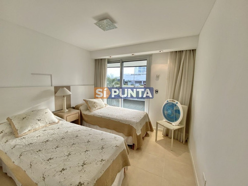Imagen 18 de 23 de Venta De Apartamento De 2 Dormitorios En Mansa Punta Del Este