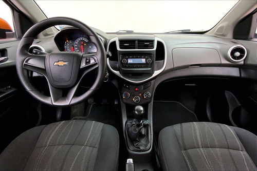Imagen 15 de 25 de Chevrolet Sonic 4 Pts Lt, Tm5, A/ac, Ve, Ba, Ra-15