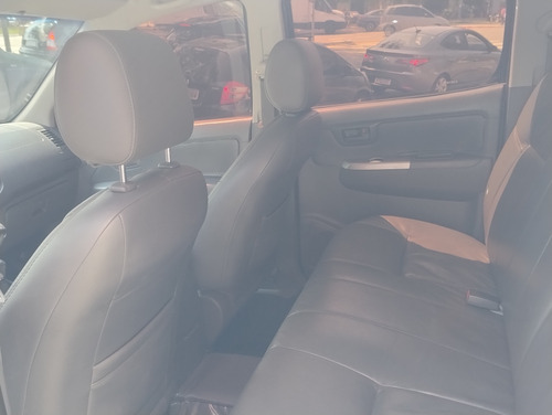 Toyota Hilux 3.0 Sr Cab. Dupla 4x4 4p 163 hp