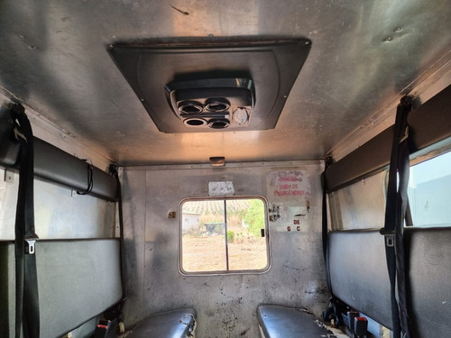Imagem 4 de 15 de Ford Cargo 816 Ano 2013 Cabine Suplementar