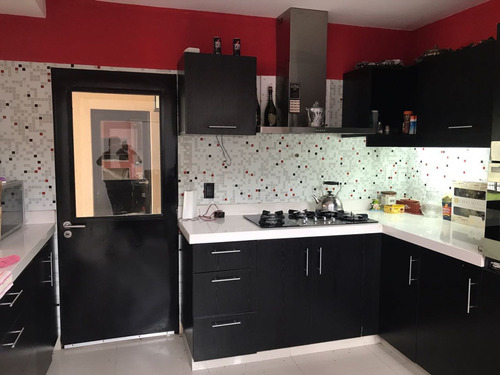 Imagen 9 de 30 de Venta Casa 2463 Mts2 De Parque Con Piscina Pilar