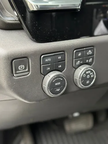 Chevrolet Silverado 5.3 Z71 4X4 At