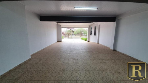 Casa Para Venda Em Guarapuava, Bonsucesso, 3 Dormitórios, 1 Suíte, 2 Banheiros, 6 Vagas - Cs-0032_2-1004250