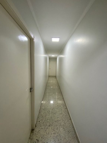 Imagem 4 de 6 de Sala Comercial - Centro - Sa0216