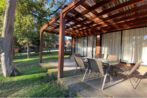 En Venta Casa 5 Dormitorios 4 Baños En Pucón