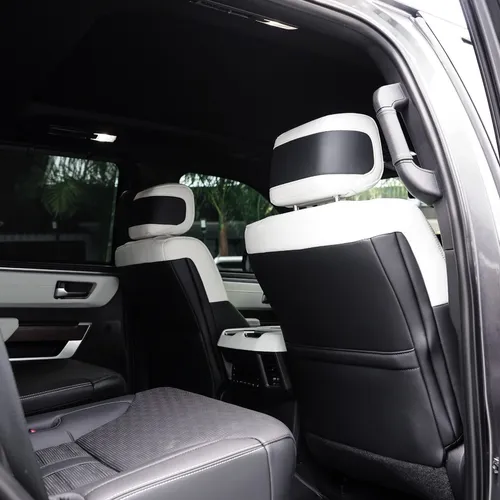 Toyota Sequoia Capstone