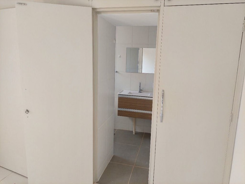Imagem 3 de 10 de Studio Com 1 Dormitório Para Alugar, 40 M² Por R$ 975,00/mês - Cambuí - Campinas/sp - St0004