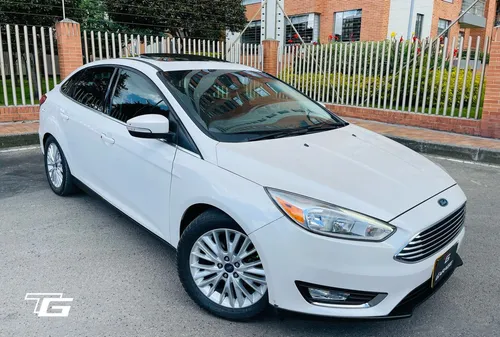 Ford Focus 2.0 Titanium