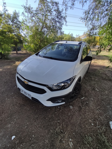 Chevrolet Onix Activ, Motor 1.4l, 4 Cilindros, 97hp 3500 Rpm