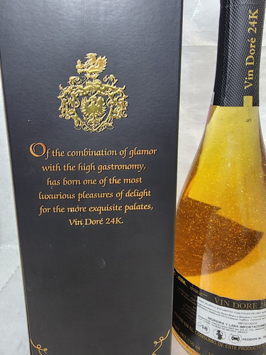 Botella Coleccionable Vin Dore 24k Con Polvo De Oro 24k (Usado)