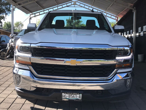 Imagen 2 de 9 de Chevrolet Cheyenne Lt