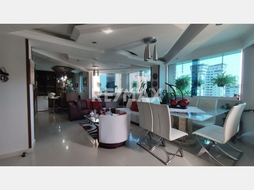 Imagen 4 de 13 de La Soledad, Apartamento En Venta
