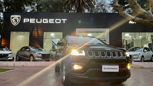 Imagen 13 de 25 de Jeep Compass Longitud