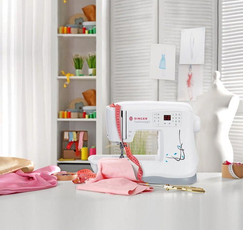 Máquina De Coser Singer C240, Featherweight, Color Blanco