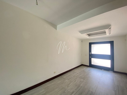 Imagen 7 de 30 de Casa En Venta En Cancun Residencial Villas Lagoon, El Table