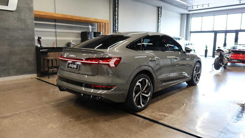 Imagem 4 de 15 de Audi E-tron Sportback 2022