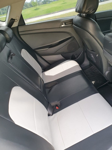 Imagen 12 de 15 de Hyundai Tucson 2017 Whsssa 68420214 O 69627115 Persona