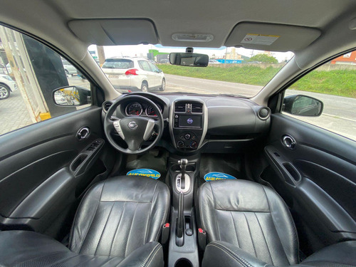 Nissan Versa SV 1.6 16V FlexStart 4p Aut.